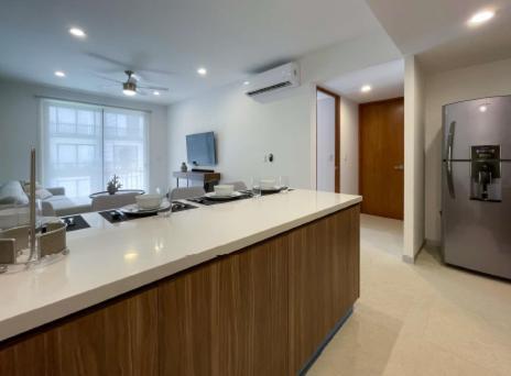 Urban Towers Playa Del Carmenアパートメント エクステリア 写真